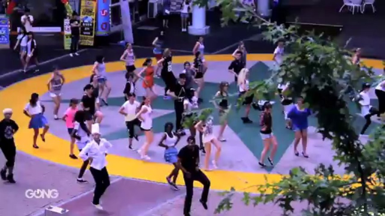 INSIDE FLASHMOB DREAMHIGH
