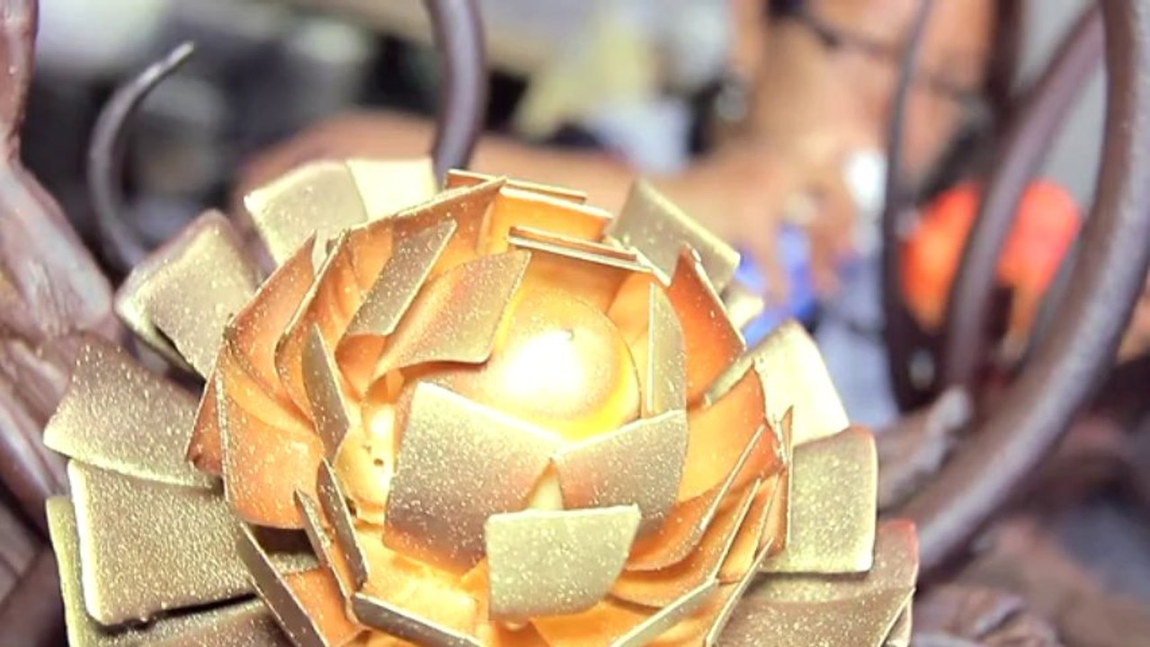 Chocolate pieces professional class at ENSP by Stéphane LEROUX, Pastry MOF 2004