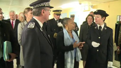 Taubira inaugure un bâtiment de la prison de Fleury-Mérogis