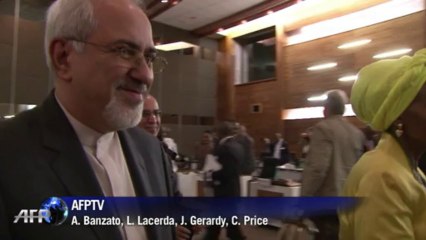 Irã promete mudar imagem de programa nuclear