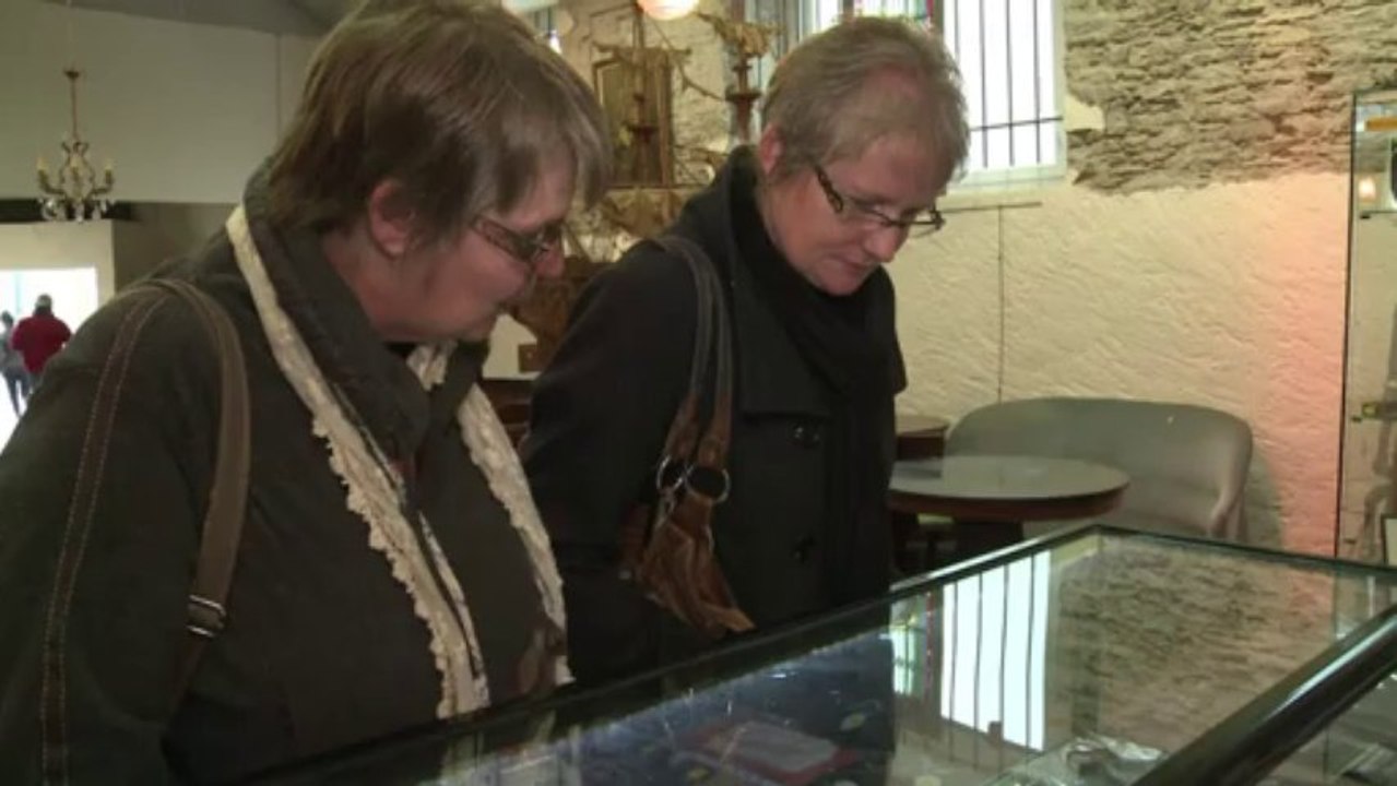 Des objets ayant appartenu à Gainsbourg aux enchères