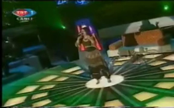 ZARA AL DÖKÜN YEŞİL ANNELER CANLİ