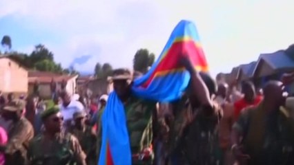 Congo rebels abandon last town, withdraw to hills