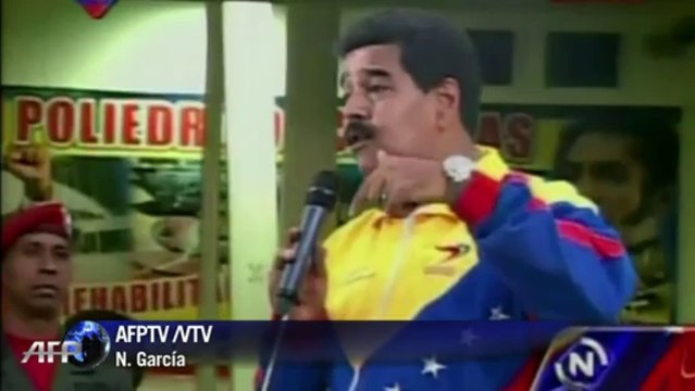 Chavistas ven a su difunto líder