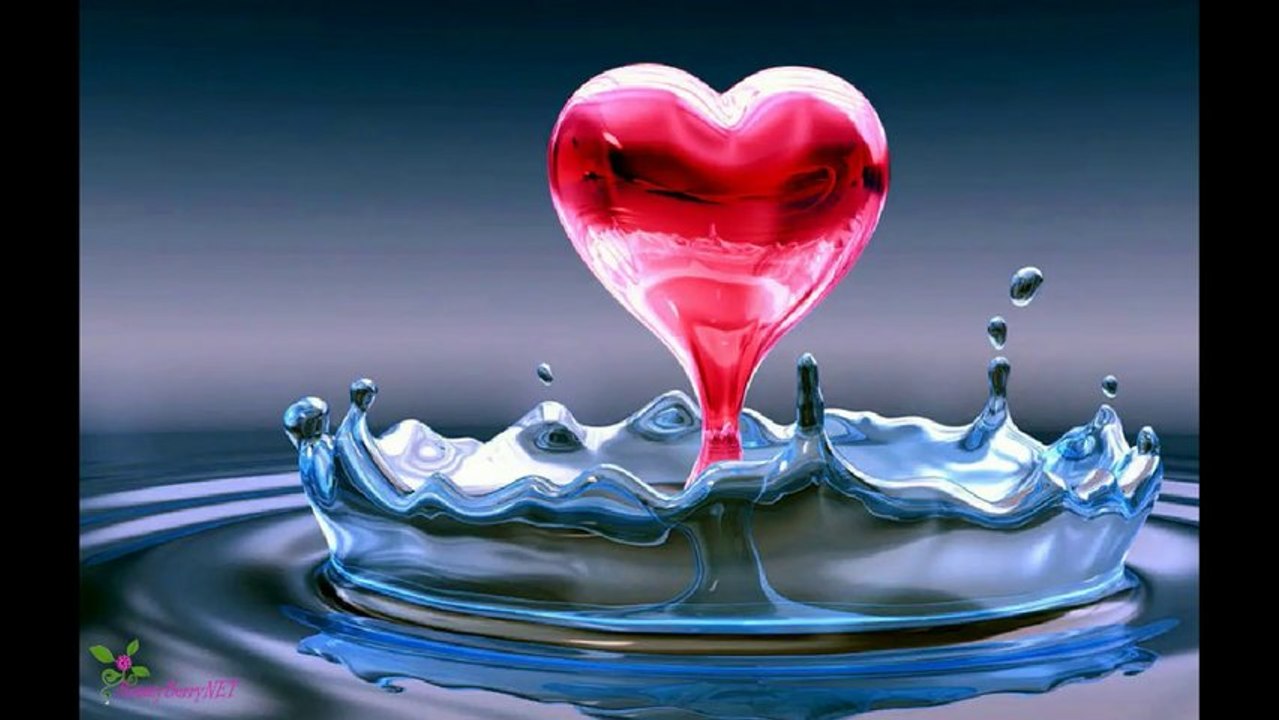 SHISEIDO მბზინავი ტუჩის გლოსი