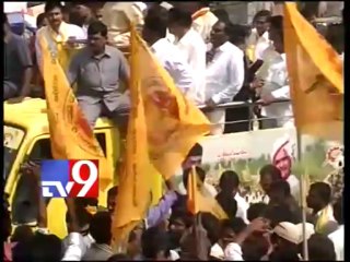 Centre and A.P government fail to tackle flood crisis - Chandrababu