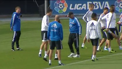 Varane no se entrena y no disputará el derbi ante el Rayo en Vallecas