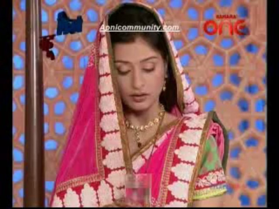 Aakhir Bahu Bhi Toh Beti Hee Hai 1 Nav2013-pt1