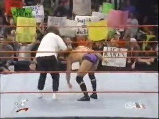 Mankind vs Val Venis