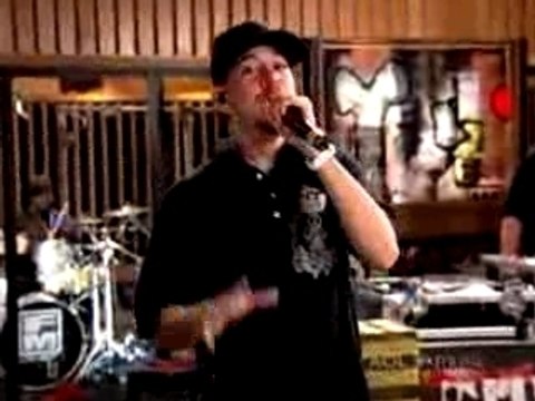 Fort Minor-Remember the name (live)