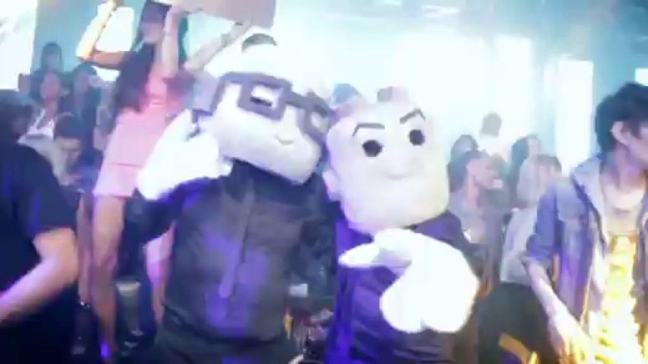 TheDutchables Feat. Ray Slijngaard & Lovebug - What U Waitin' 4 (Antoine Montana Club Mix)