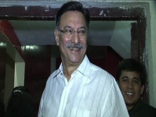 Suresh Oberoi applauds Rakesh Roshan for Krrish 3