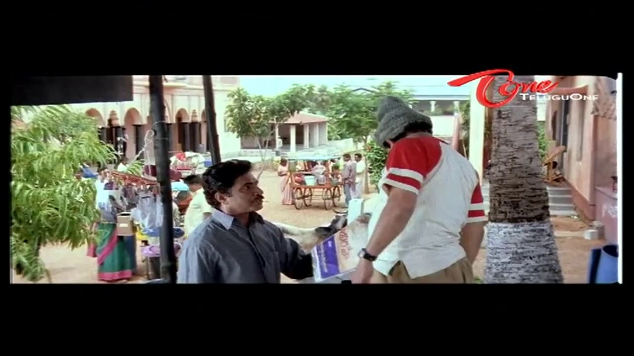 Slippers Shop Customer Beaten Black & Blue | Comedy Scene