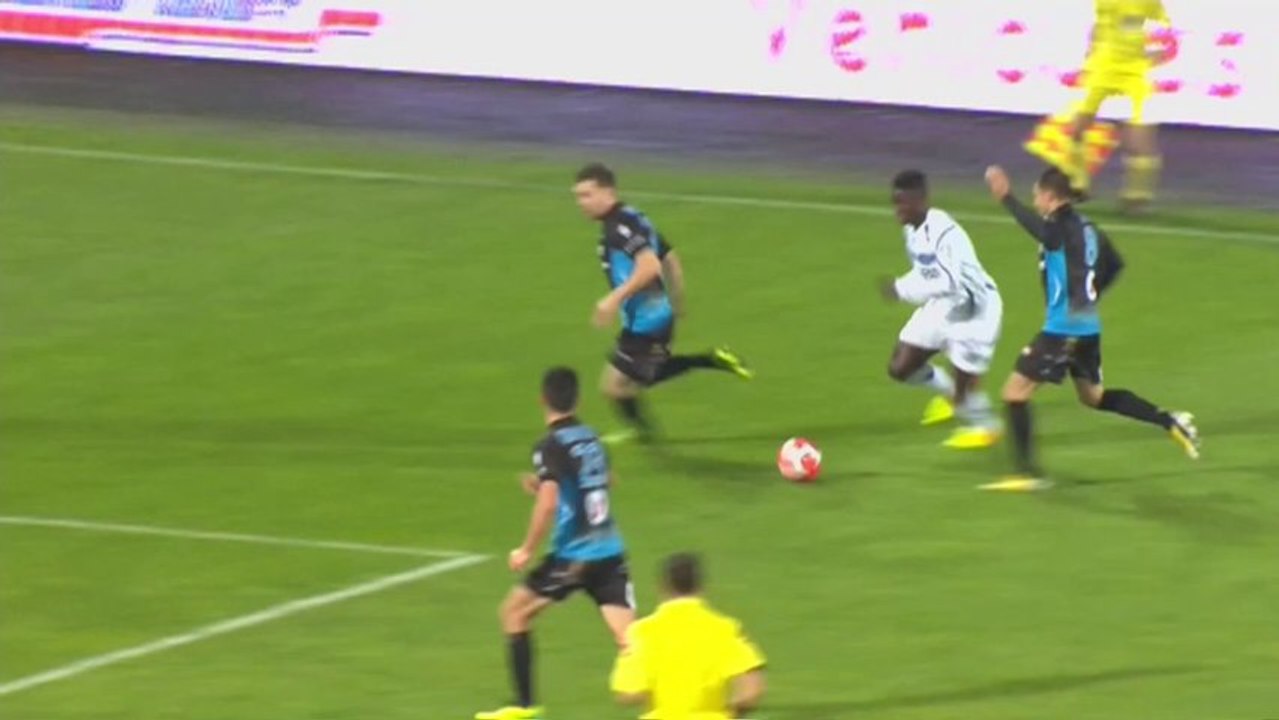 AJ Auxerre (AJA) - Tours FC (TOURS) Le résumé du match (13ème journée) - 2013/2014