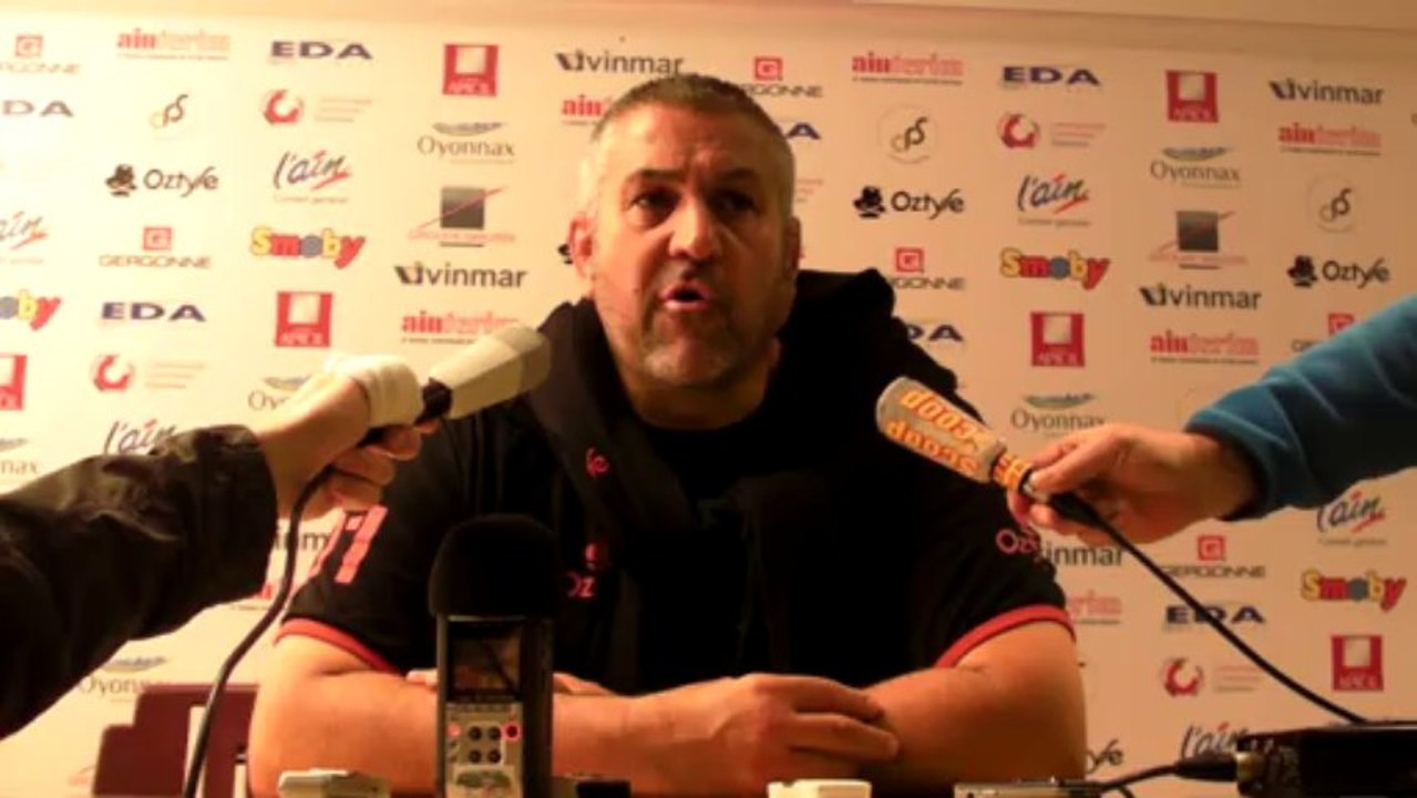 Rugby Top 14 - Christophe Urios après USO - USAP 3e partie