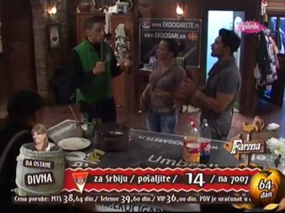 Poljubac Romane Panić i Marka Vukotića!