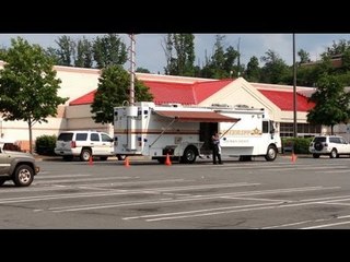 Cops kill Costco pizza woman