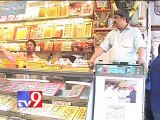 Adulterated sweets flood shops this Diwali, Mumbai Part 1 - Tv9 Gujarat