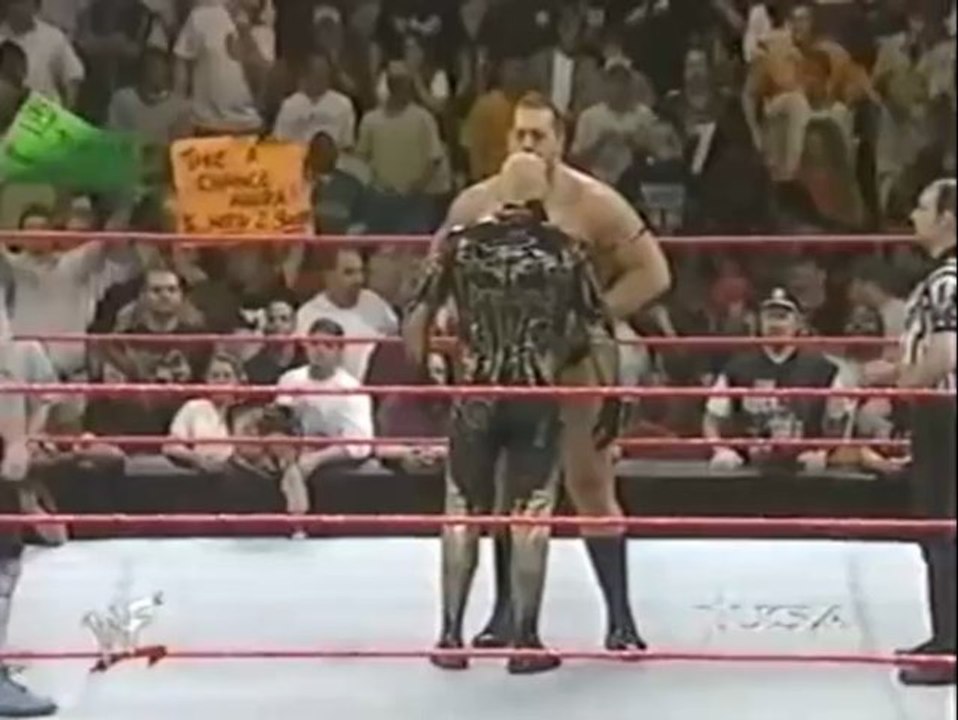 Big show vs goldust