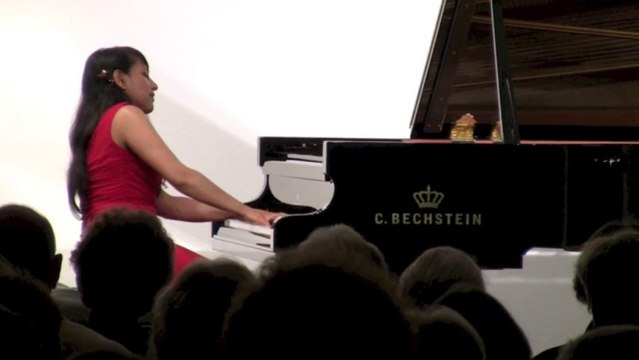 music+ Debussy Clair de lune