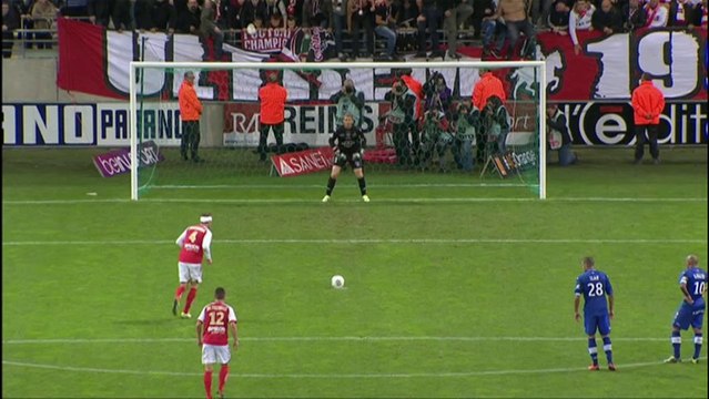 But Grzegorz KRYCHOWIAK (44ème pen) - Stade de Reims - SC Bastia (4-2) - 2013/2014