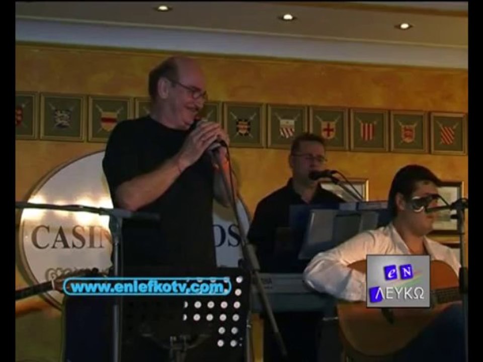 Ο Παύλος Κοντογιαννίδης ροκάς & ρεμπέτης