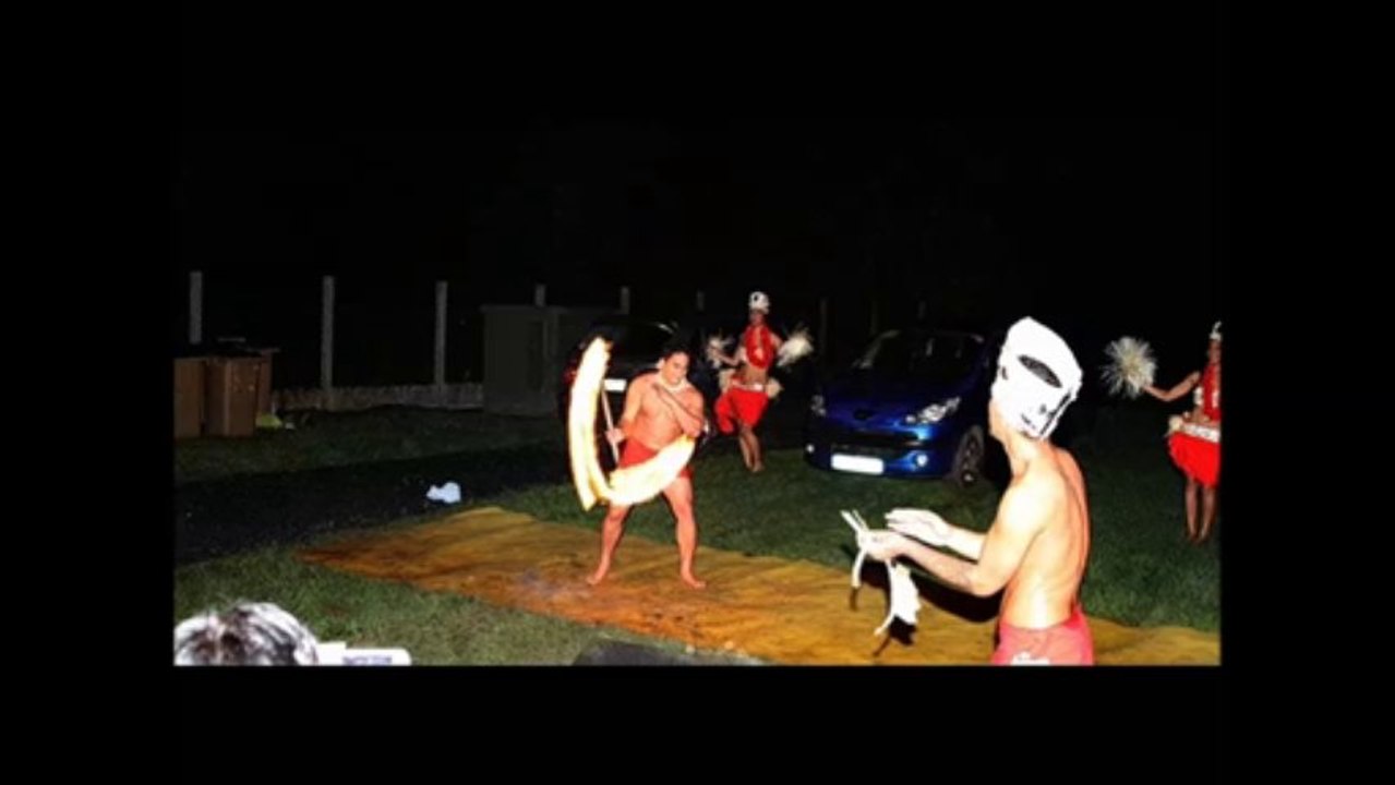 danse du feu polynésienne