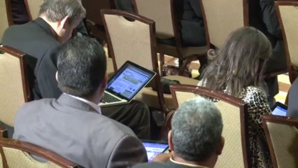 Kerry vows US backing for Egypt interim rulers