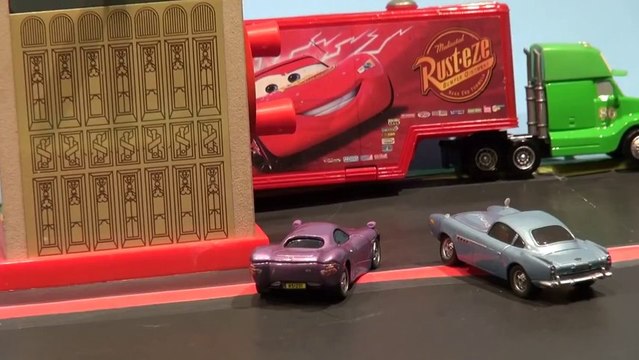 Pixar Cars2 Video, Spy Mater catches the Lemons, and Mack is a bomb !!