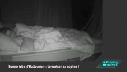 Zapping du web : il terrorise sa copine pendant son sommeil !