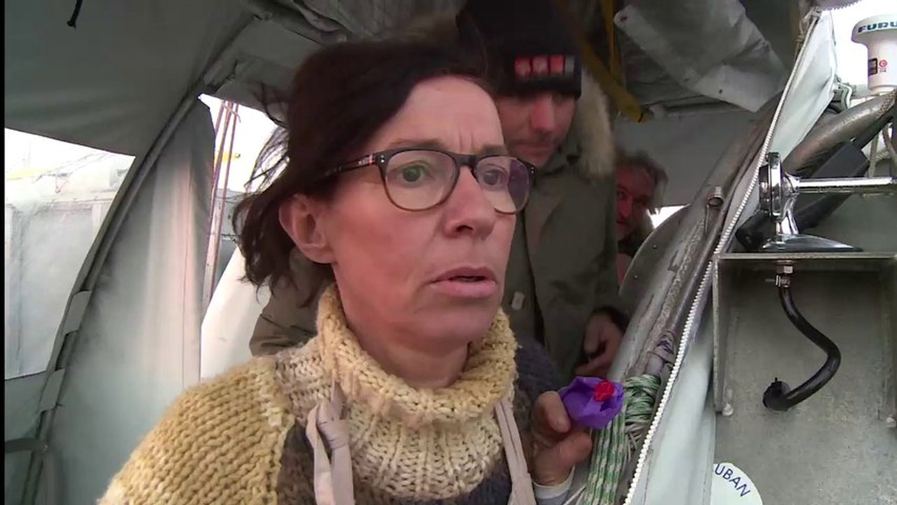 Arrivée à Sainte Barbe (Ile de Terre Neuve) © V.Hilaire/francetv