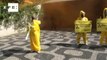 Greenpeace simula acidente nuclear diante da sede do BNDES em protesto.