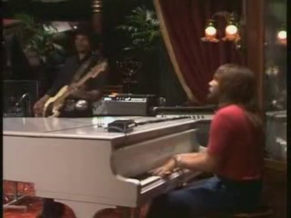 Freddie King doing Sweet Home Chicago