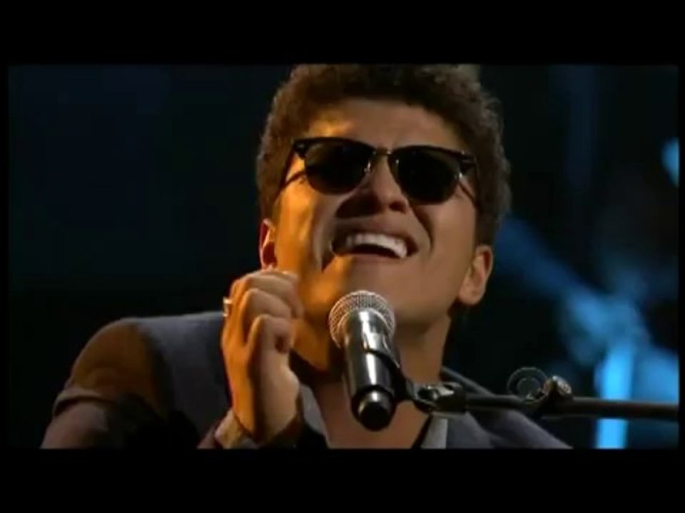 Bruno Mars - Just The Way You Are 12.1 Grammy Nominations Show