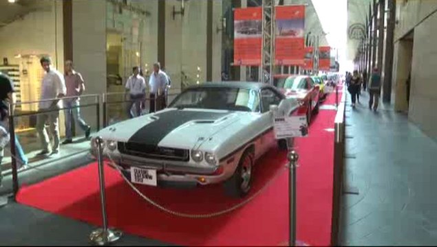 Beyrut'ta Klasik Arabalar Fuarı