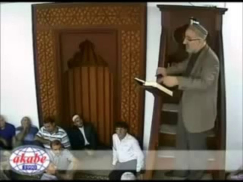 Peygamberimizin Hz. Ayşe ile evliliği hakkında uydurmalar ile İslamı vurma girişimleri...