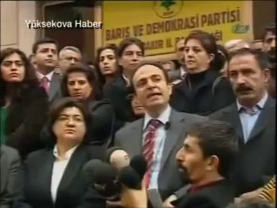 Delil Tofan Dengéxwe Neke 2011 Hiphop