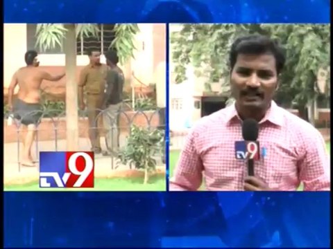 Psycho hul chal in Sarojini eye hopital in Hyderabad - Part 1