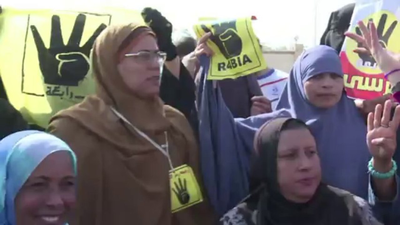 Egipto: protestas contra juicio a Mursi