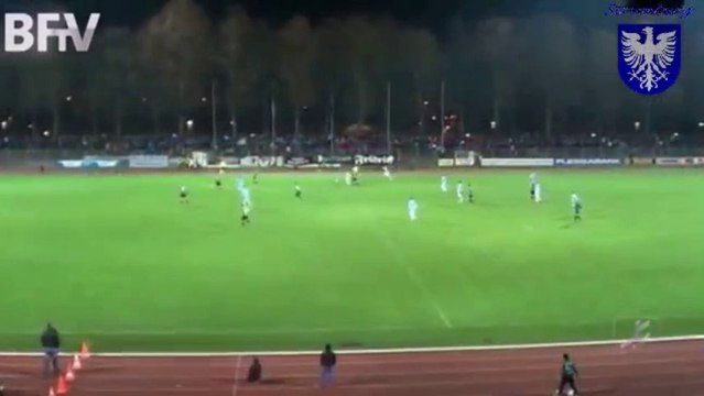 Απίστευτο αυτογκόλ από τη σέντρα