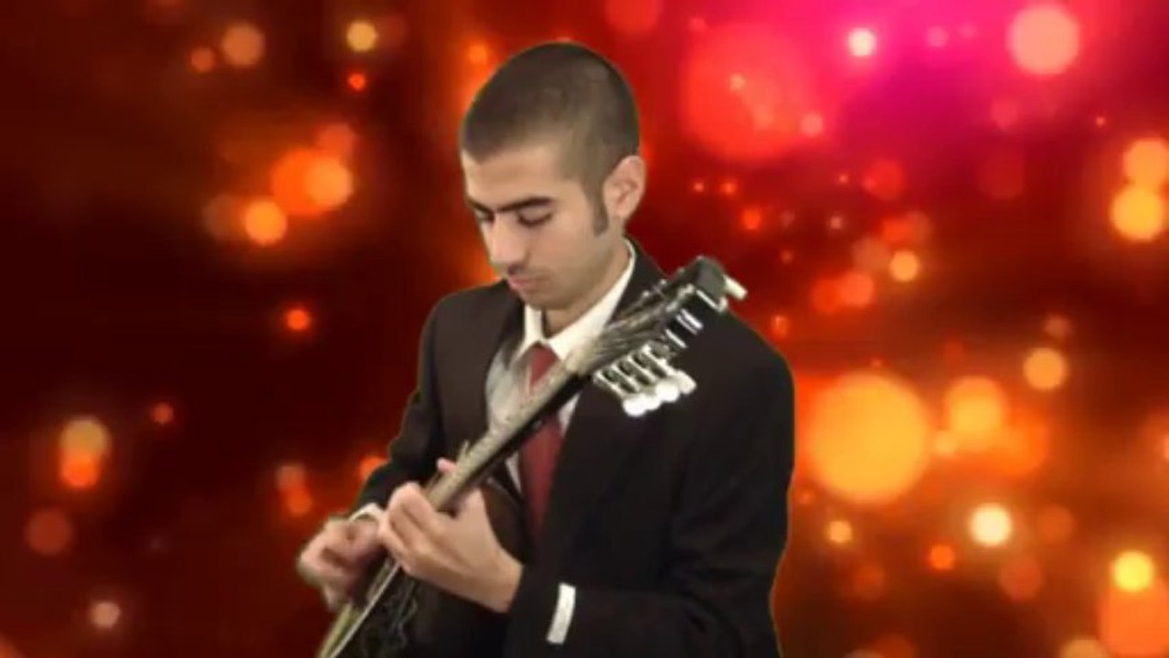 To Bouzouki Mou Exei Kefia - Tsifteteli solo