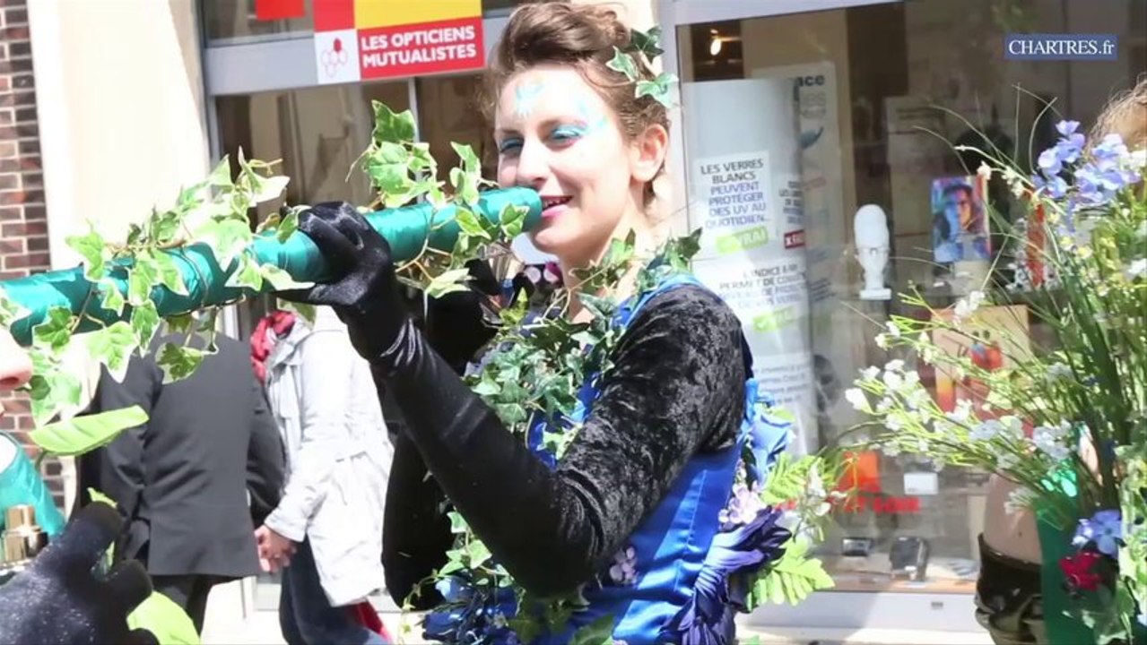 Le Grand Webzine n°23, Chartres en coulisse