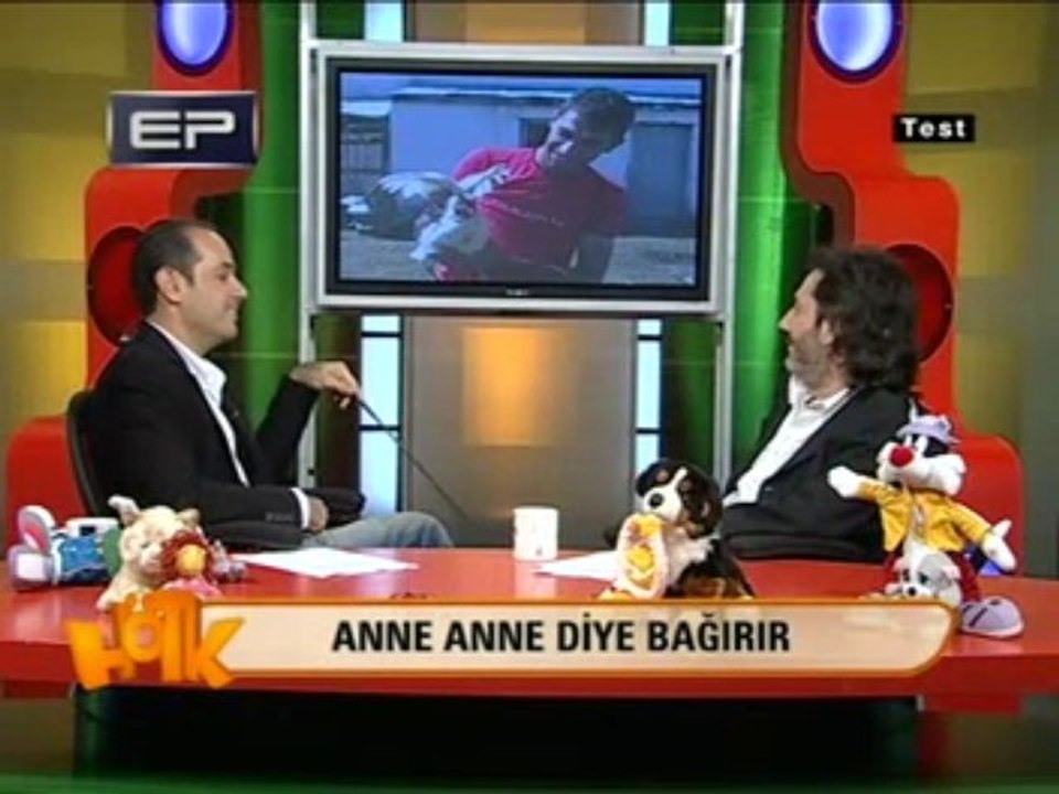 Cenk Erdem - Hötk - Anne Anne Diye Bağırır
