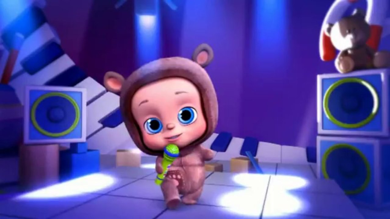 Baby Vuvu aka Cutest Baby Song in the world - Everybody Dance Now - Full Version