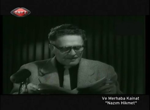 Nazım Hikmet memleketimi ve ceviz ağacını azerbaycanda okuyor