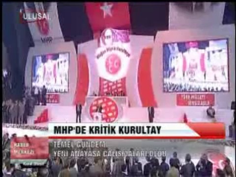 MHP KONGRESİNE BÖLÜNME ANAYASASI DAMGASINI VURDU