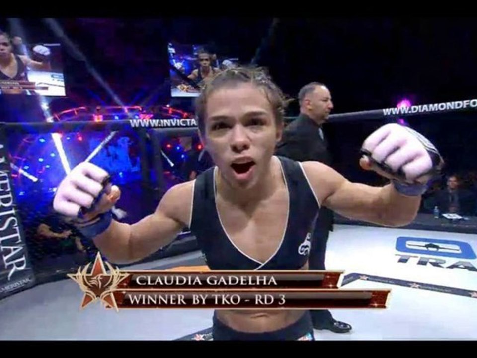 Claudia gadelha - on the road to invictafc7 titlefight