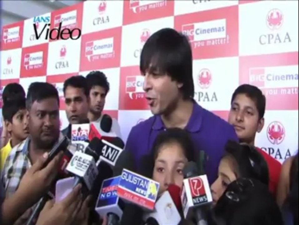 Vivek prefers super bhaiya over super villain