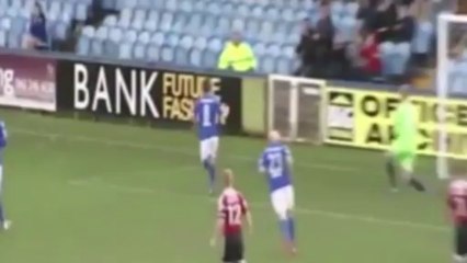 Kurioser Elfmeter in der 5. englischen Liga: Der schnellste Elfmeter der Geschichte ⚽