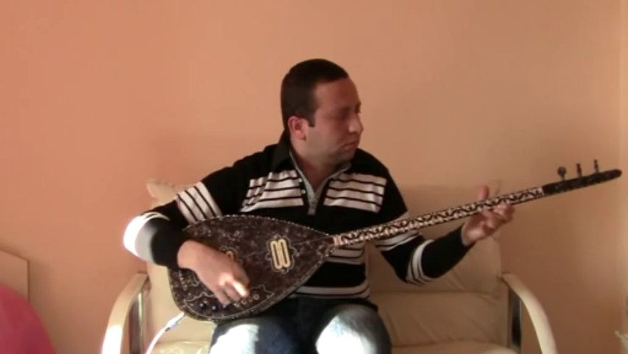 AYHAN AYDIN SARI YILDIZ ANKARA OYUN HAVASI